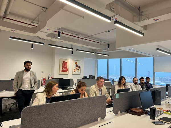 How Does AI Influence the Future of UK's Tech Industry?